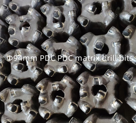 буровой наконечник тела PDC матрицы 94mm для сверлить крепко сломленные истирательные утесы